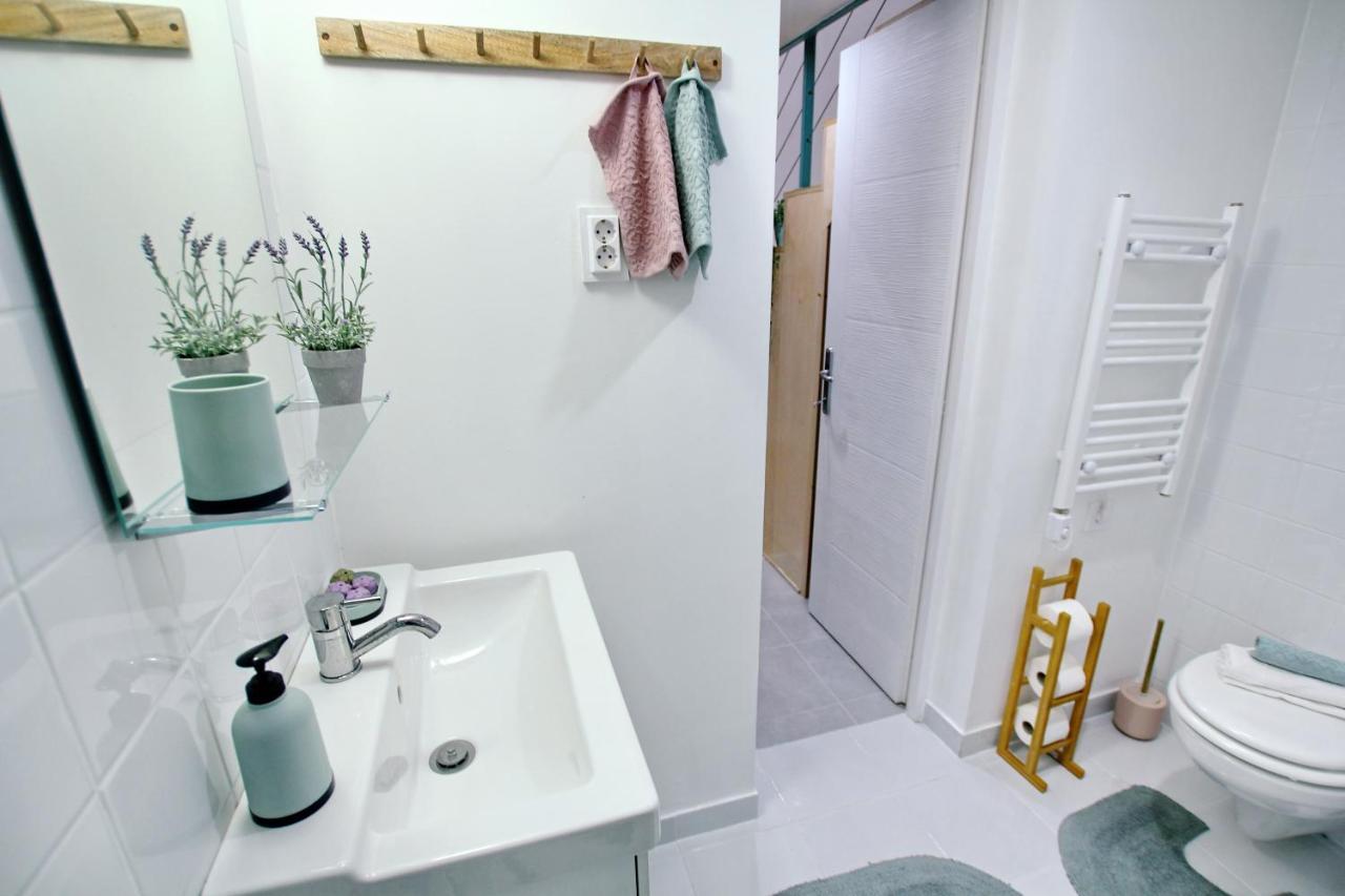 Lovely&Modern Downtown Apartment With Free Parking Budapeşte Dış mekan fotoğraf